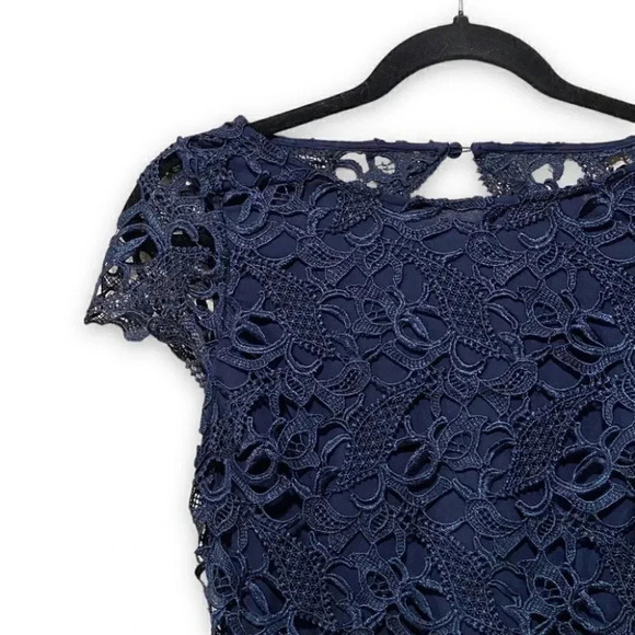 Alice + Olivia Clover Lace Guipure Navy Blue Cap Sleeve Mini Dress Size 4 - Picture 6 of 10
